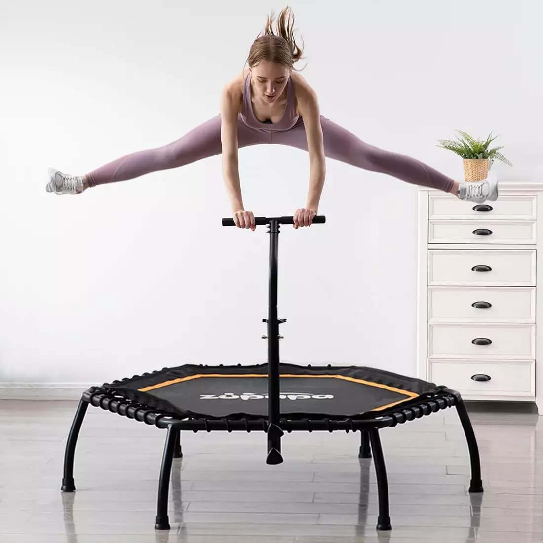 Zupapa 45 in Rebounder. Fitness Trampoline with Adjustable Handle. Trampoline for Indoor/Outdoor/Garden/Yoga Workout Exercise Max Limit 330 lbs